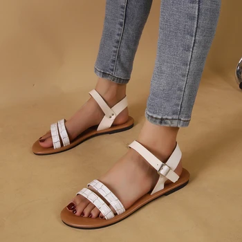 2024 Летние новые женские бежевые сандалии с пряжкой одной линии с плоским дном и открытым носком на квадратном каблуке Повседневные модные сандалии