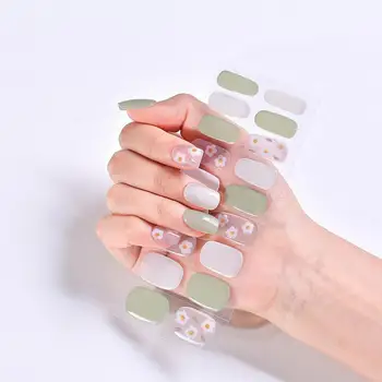 Легкие наклейки для ногтей Геометрический плед Цветочный узор Наклейки для ногтей Устойчивые к ультрафиолетовому излучению гелевые патчи для безопасного искусства «сделай сам» 24 шт.