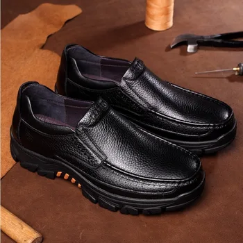 Лоферы Обувь из натуральной кожи Мужские лоферы Мягкая коровья кожа Мужская повседневная обувь Мода Новая мужская обувь Черная коричневая обувь Slip-on